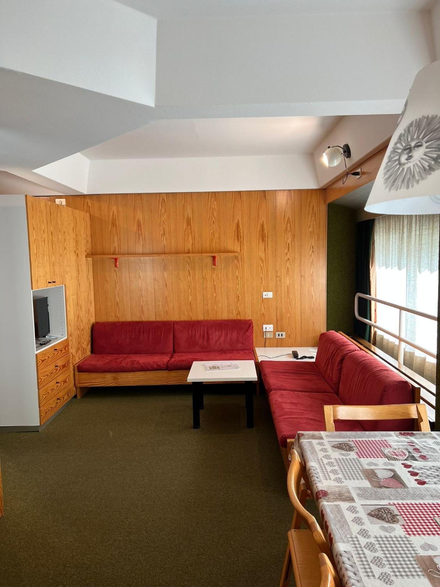 Residenza Albare Aparthotel Marilleva Buitenkant foto